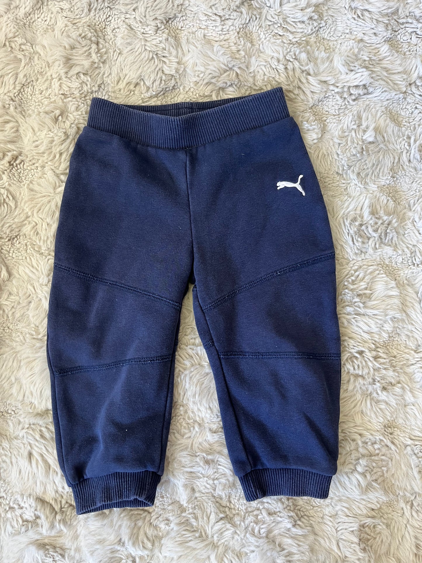 Jogging Puma 18 mois (80cm)