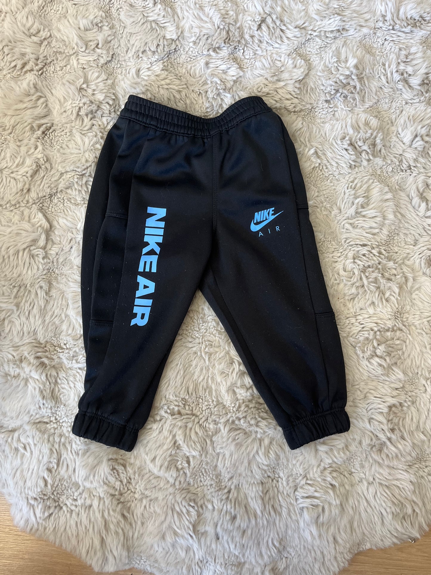 Jogging Nike 12 mois (74-80cm)