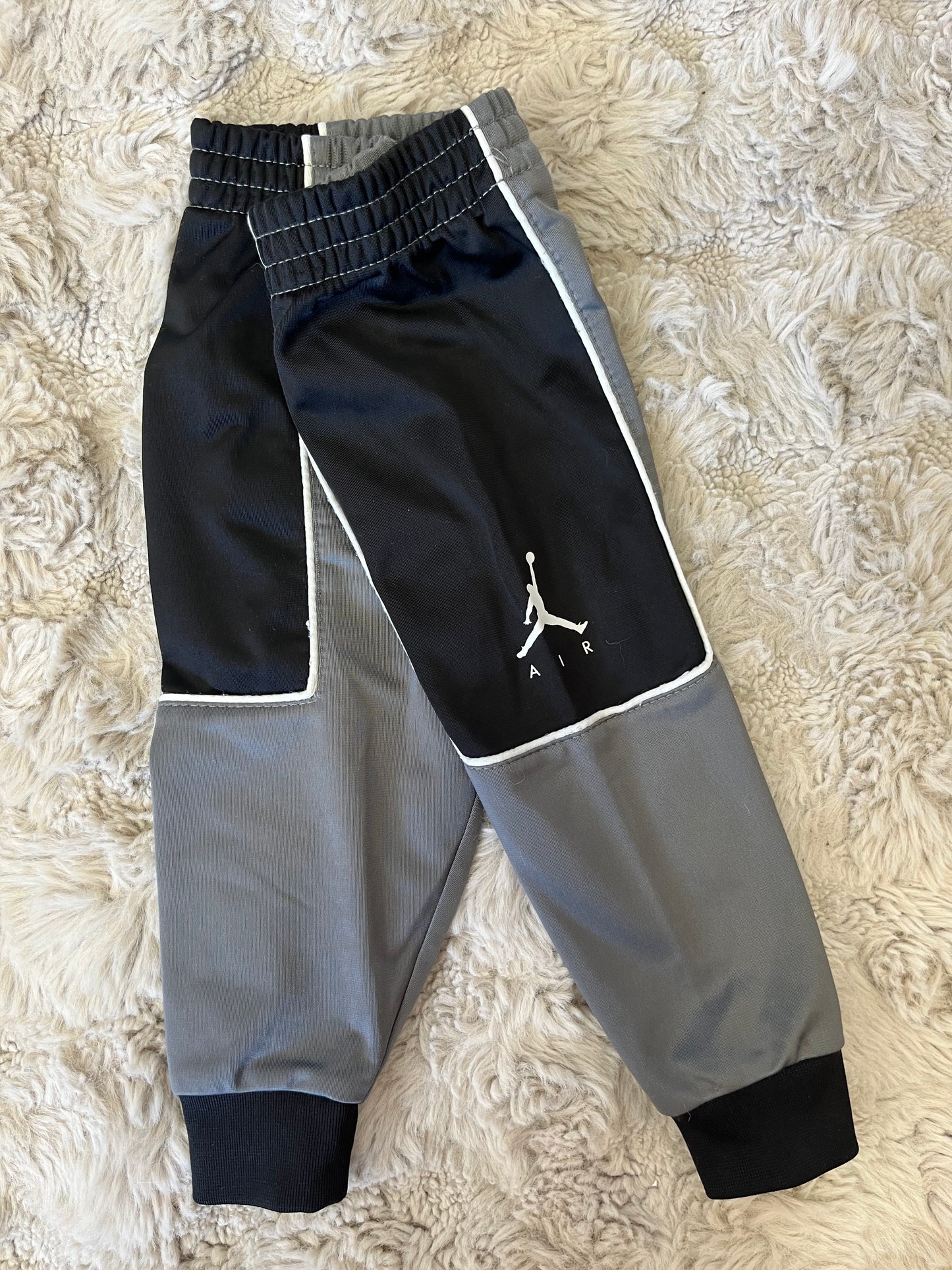 Jogging Jordan 12 mois (74-80cm)