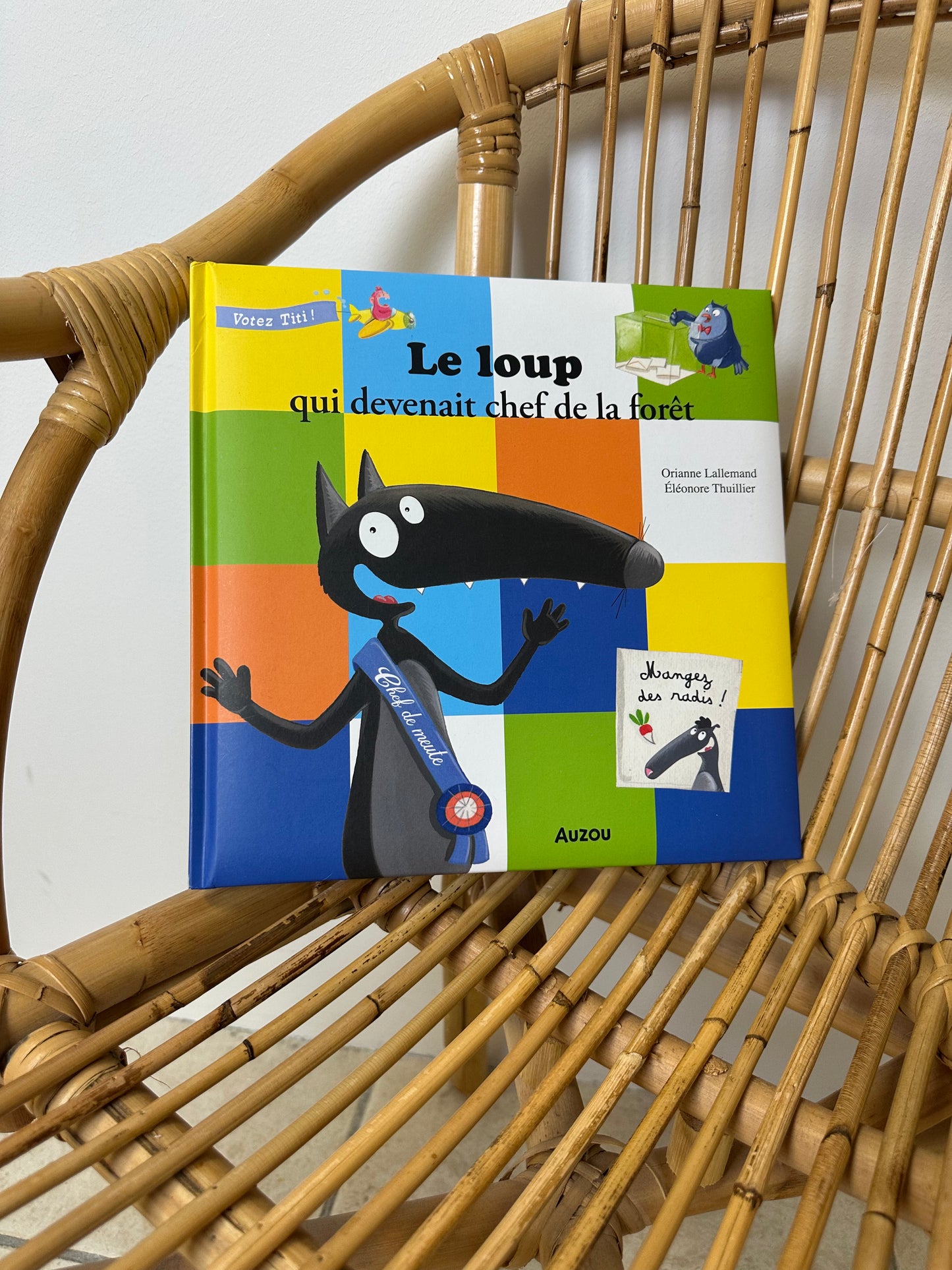 Livre le loup qui devenait chef de la foret