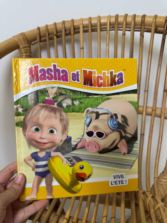 Livre masha et michka
