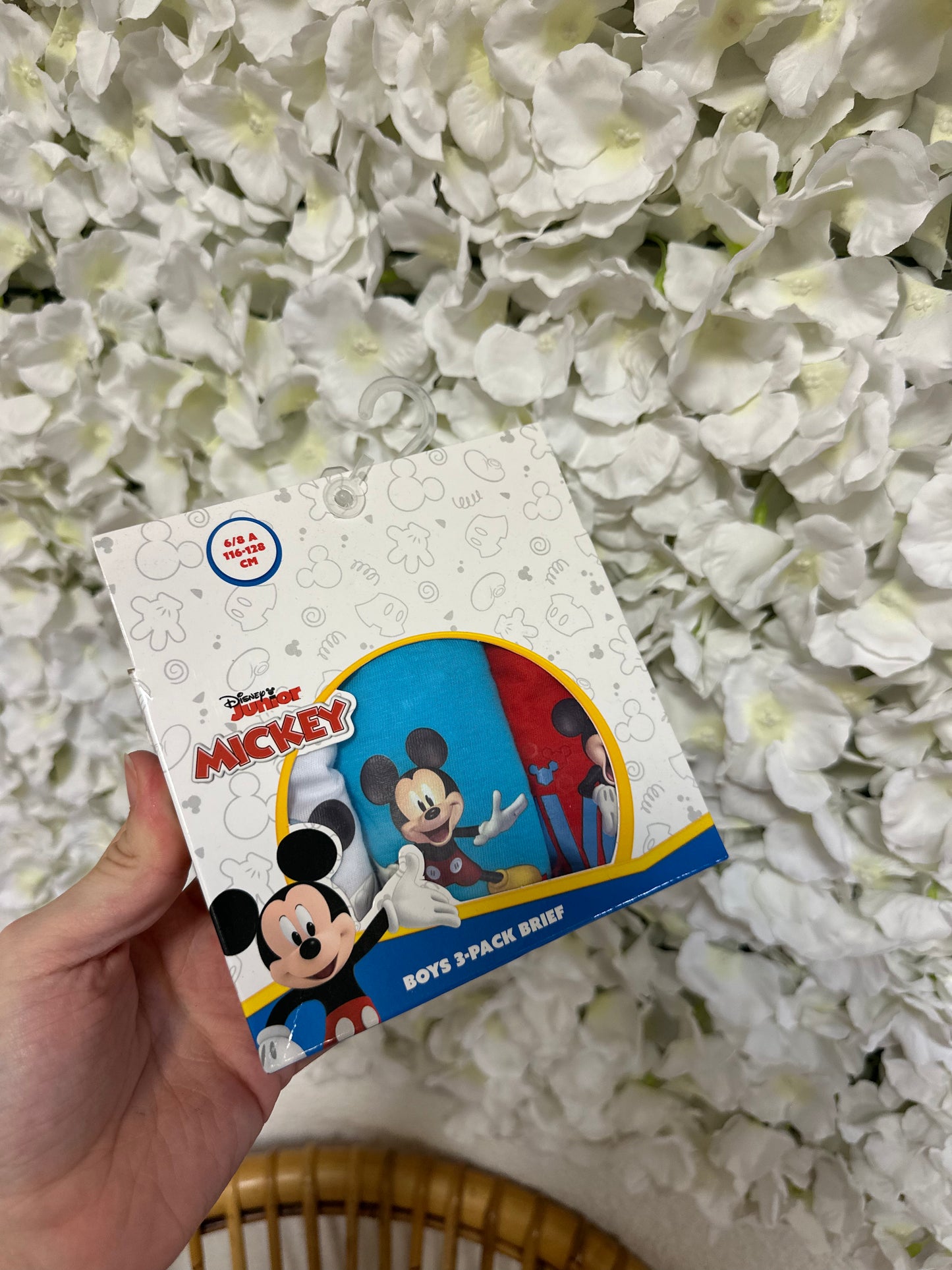 Lot 3 slips Mickey