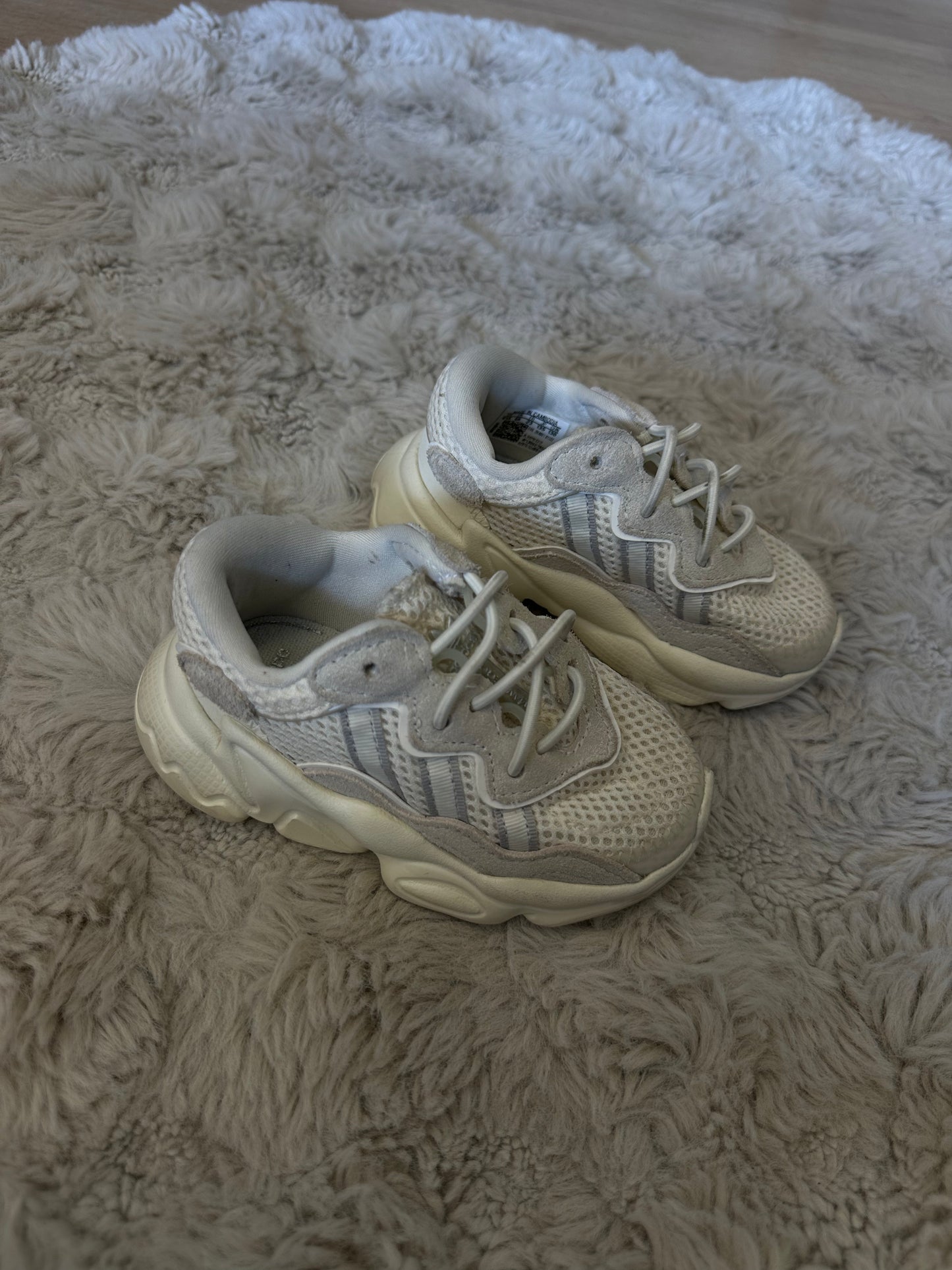 Basket Adidas pointure 23