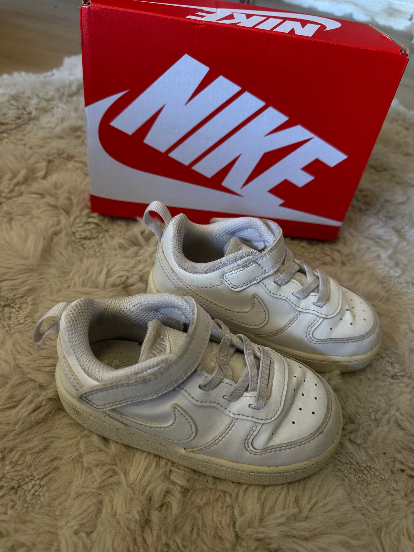 Basket Nike pointure 25