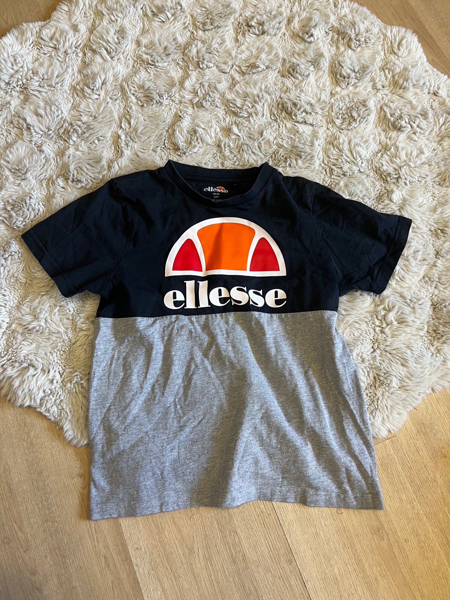 T-shirt Ellesse 10/11 ans