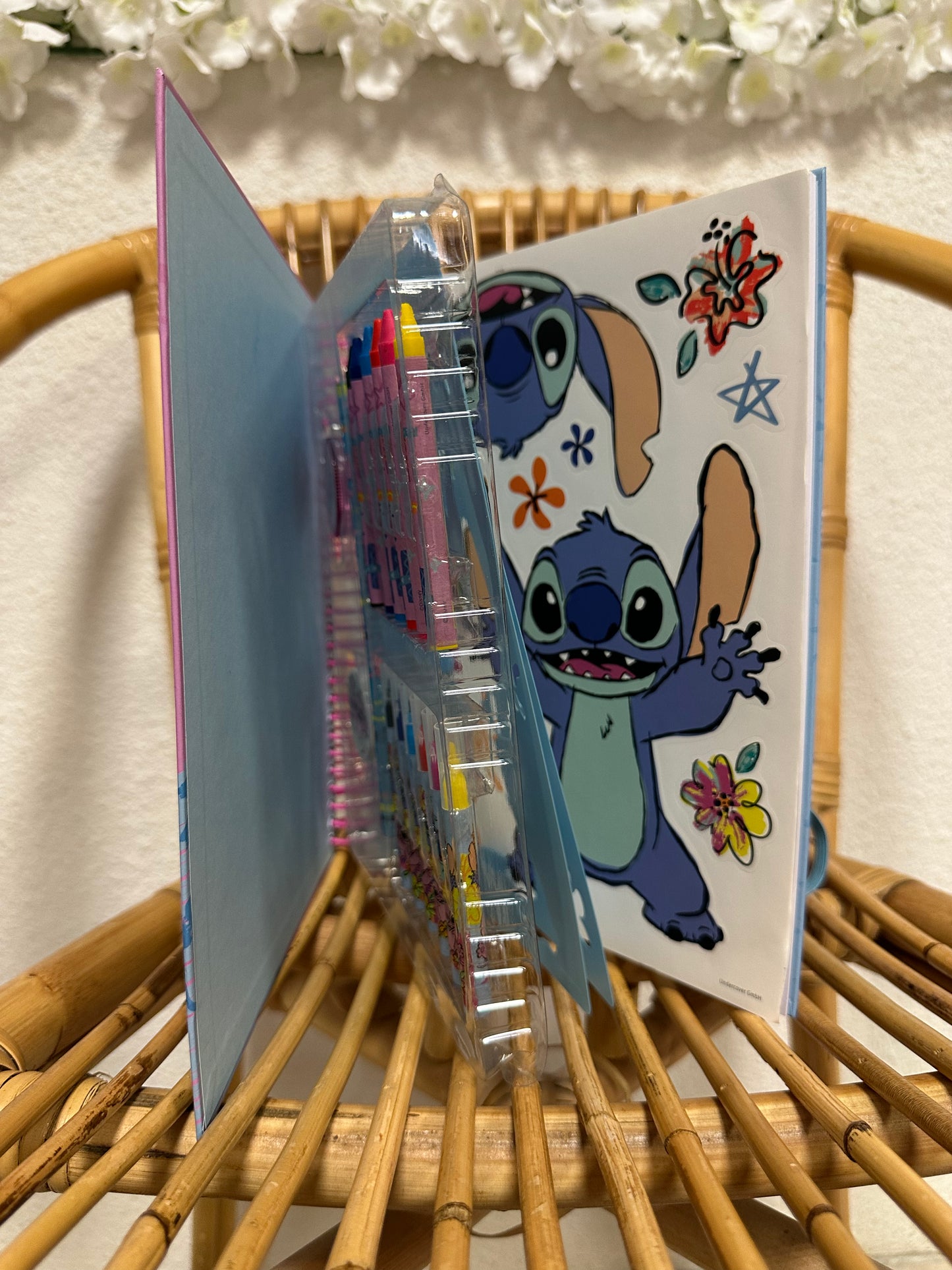 Carnet de coloriage Stitch